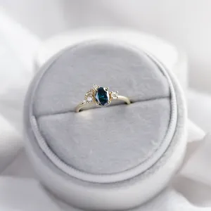 VAIANA cluster lab-grown anniversary ring with blue and white diamonds, full view