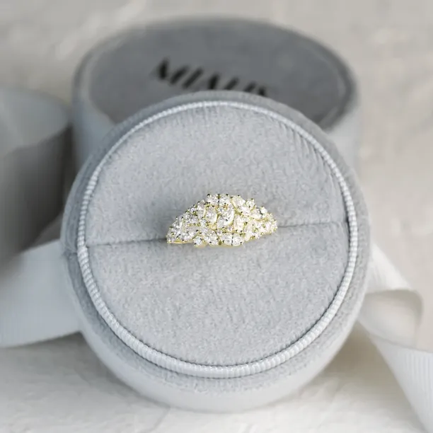 Top view of the CHANNELIE lab grown diamond cluster ring