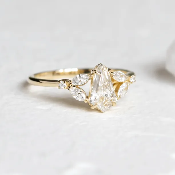 Angled detail of the lab grown diamond ring NILIA