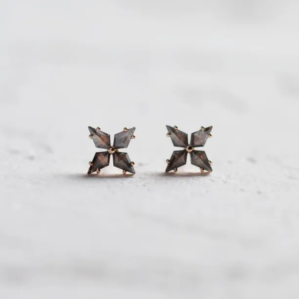 FLORIS salt and pepper diamond gold earrings, shown as a pair