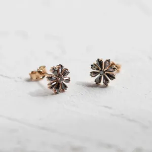 Pair of FLOWER floral earrings with salt and pepper diamonds