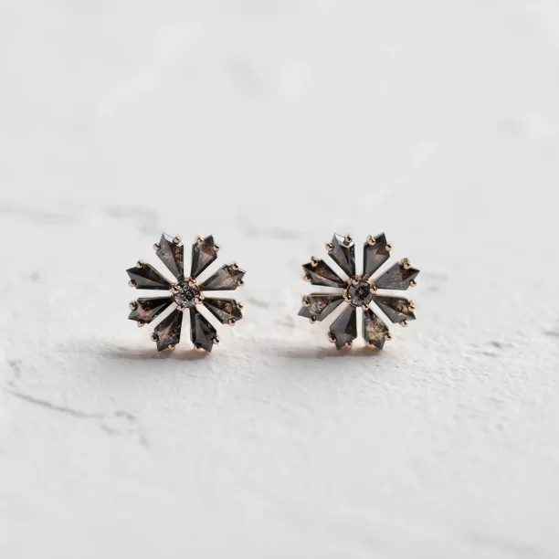 FLOWER floral earrings with salt and pepper diamonds