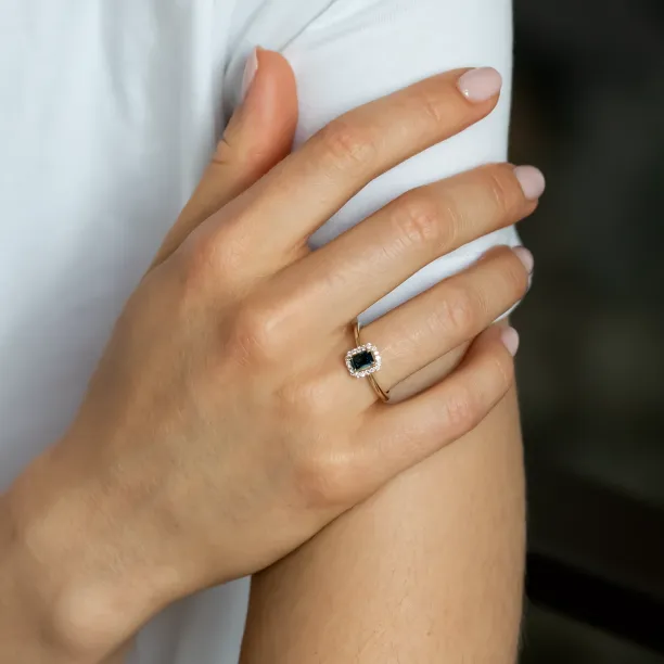 MILLIE lab-grown diamond engagement ring worn on the hand