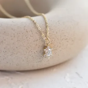 Decentní zlatý přívěsek s lab grown diamanty AMORELLA Thumbnail