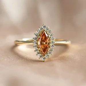 Elegantní zlatý prsten s oranžovým a bílými lab grown diamanty TIANA Thumbnail