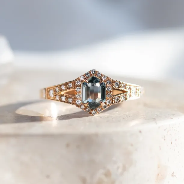 Antique teal sapphire engagement ring HARRIET in gold with diamond accents