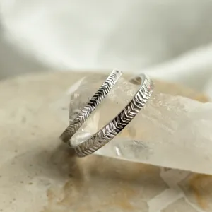 Solid gold arrow wedding bands CUPID Thumbnail