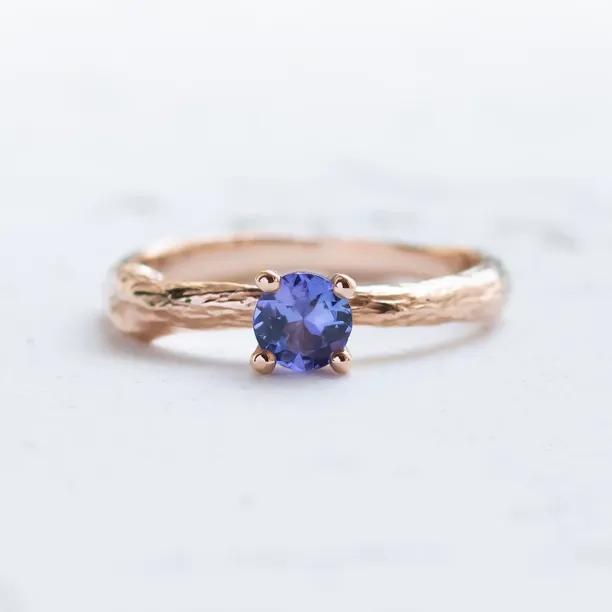 Tanzanite gold tree branch ring DREMIS with textured band