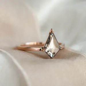 Side detail of the CASEY gold ring with a lab-grown salt and pepper diamond