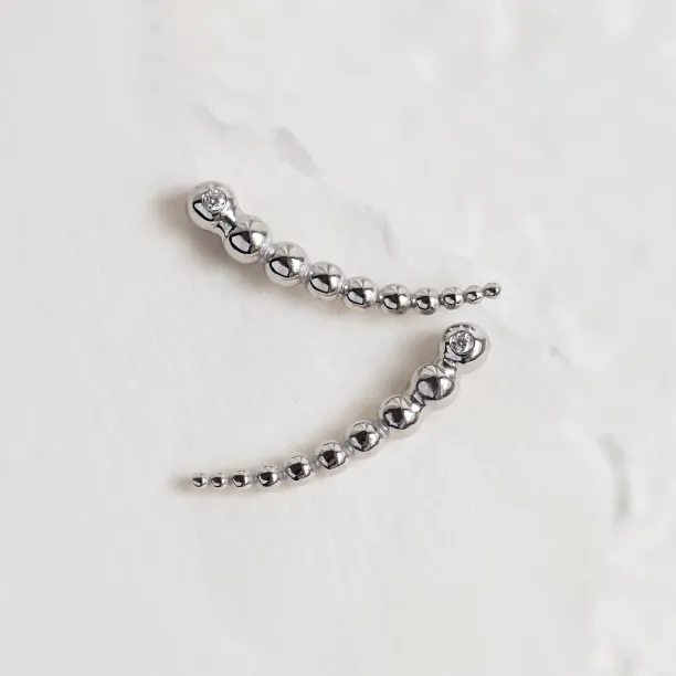 Crawler earrings with diamonds MONIQUE Image