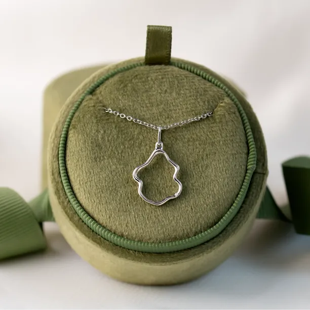 DOMINIQUE minimalist diamond necklace with irregular pendant, close-up view