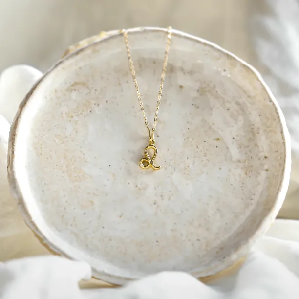 Leo necklace with diamond pendant shown in full