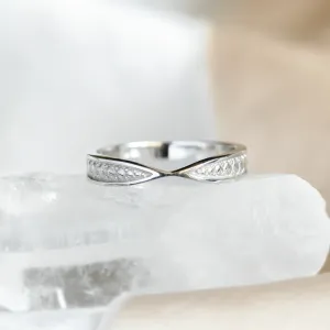 Bow tie shaped wedding band PUNTO Thumbnail
