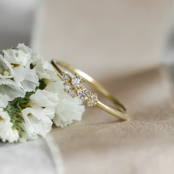 Gold cluster ring with natural or lab grown diamonds VENICE Image