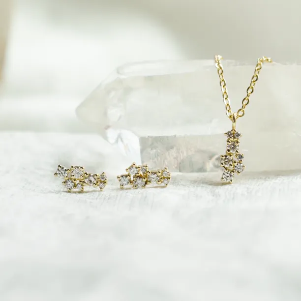 ELLY jewellery set with diamonds, earrings and pendant