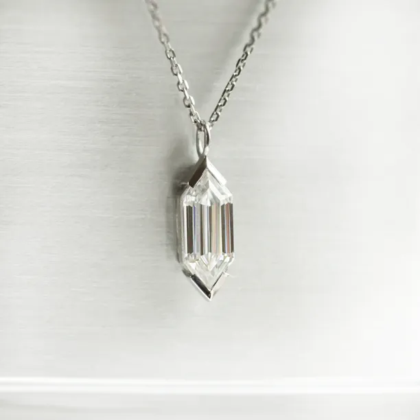 Close-up of the SERAPHINA moissanite necklace pendant