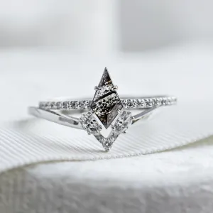 Gold curved ring with diamonds HELGA Thumbnail