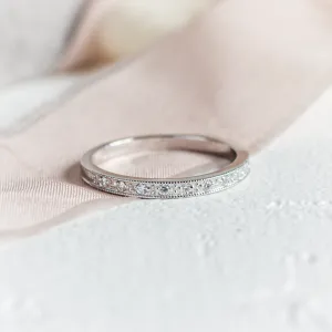 Vintage eternity prsten s laboratorními diamanty HELENE
