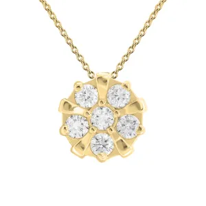 Detailní pohled na zlatý přívěsek-talisman ASYL s laboratorními diamanty