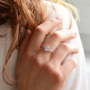 Vintage cluster prsten s laboratorními diamanty LUST Thumbnail