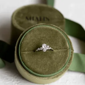 Vintage cluster prsten s laboratorními diamanty LUST Thumbnail