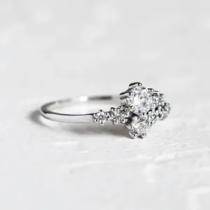 Vintage cluster prsten s laboratorními diamanty LUST Thumbnail