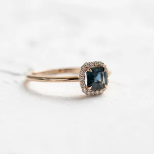 Teal sapphire and diamond engagement ring AUBREY Thumbnail