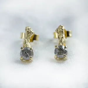 Napichovací náušnice ERNA se salt and pepper diamanty a prvkem větvičky