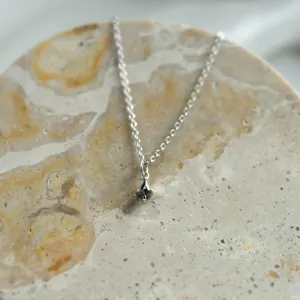 Přívěsek s diamantem salt and pepper ve tvaru kite na řetízku