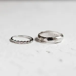 DARLING diamond wedding bands with a textured band and diamond ring