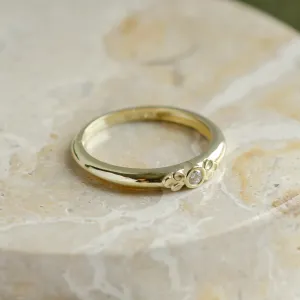 Engagement ring with a diamond and massive hoop JUNE Thumbnail