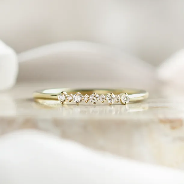 Minimalistický prsten s diamanty DIADEM