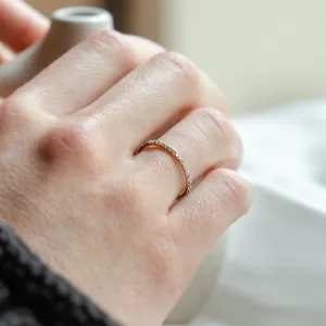 Zlatý eternity prsten se salt and pepper diamanty DOROTHY Thumbnail