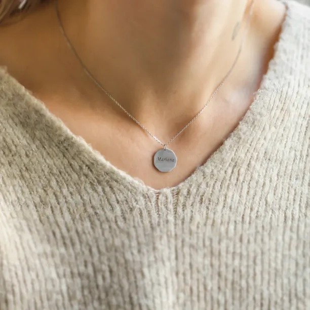Matte personalized necklace with name TESORO Image