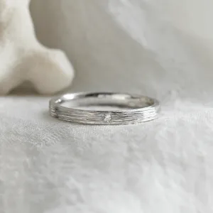 Original wedding ring with tree bark surface NIXON Thumbnail