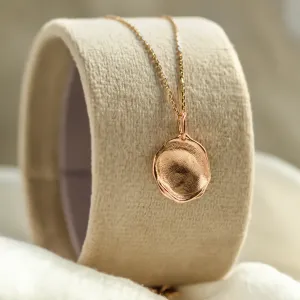 Gold necklace with custom fingerprint PALMER Thumbnail
