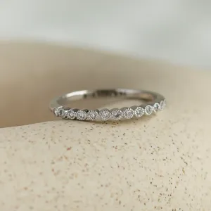 Close-up of the 14K white gold CHRISTINE diamond ring