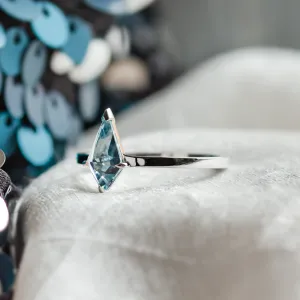 Gold ring with kite topaz DALIA Thumbnail