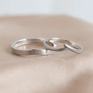 Elegant curved wedding rings SHIRIN Thumbnail