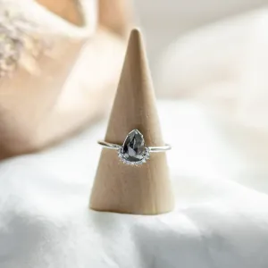 Engagement set of rings with diamonds ASHLEY Thumbnail
