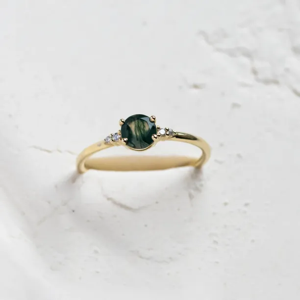 Netradiční zásnubní prsten s mechovým achátem a diamanty CAMILA Image