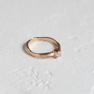 Atypical engagement ring with diamond and tree bark surface RIA Thumbnail