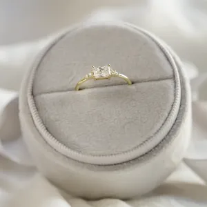 Original engagement ring with moissanite GLOW Thumbnail
