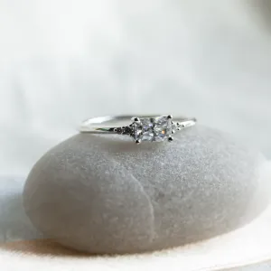 Original engagement ring with moissanite GLOW Thumbnail