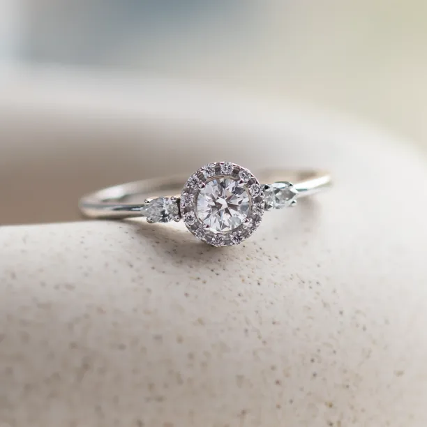 Unusual engagement ring with diamonds CARLITA Image