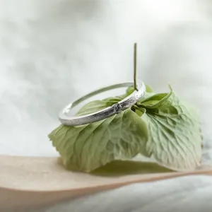 Minimalist engagement ring CHER