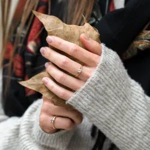 Delicate gold ring with morganite ROSALIS Thumbnail