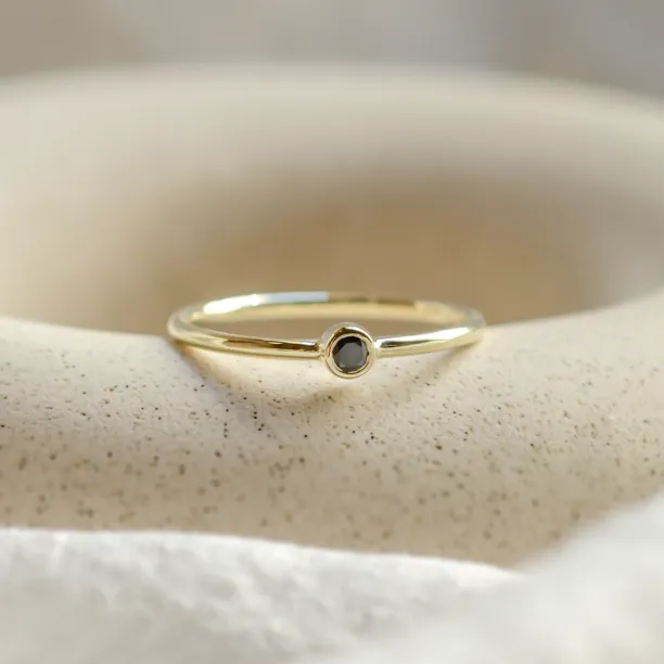 DARCY collection yellow gold ring with a black diamond