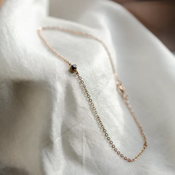Minimalistický náramek s černým diamantem BLAKE Image