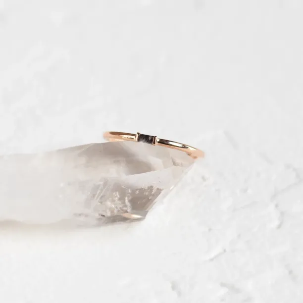 Gold ring with baguette salt'n'pepper diamond TORRE Image